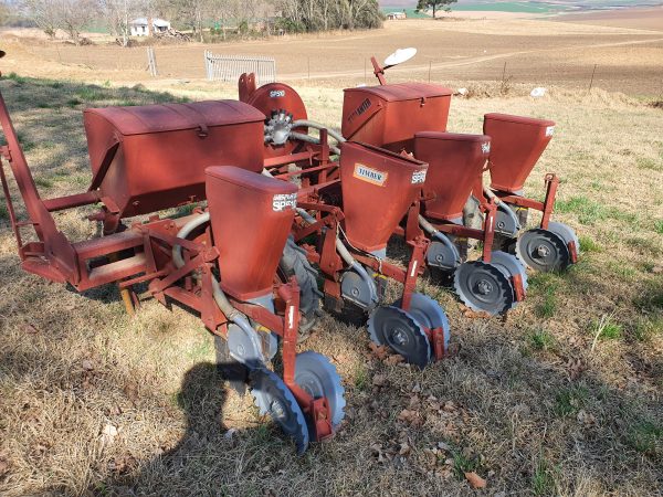 4 Row Maize Planter R24 000 Ex Vat Scaled - Butch Pike Sales