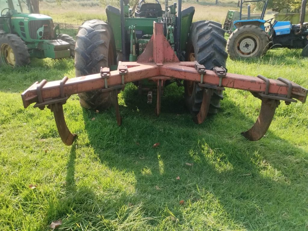 Heavy Duty Rhino 5 Tine Ripper - Butch Pike Sales